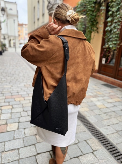 Torebka miękka ‚Origami’ duża, kolor czarny, skóra naturalna Torebka miękka ‚Origami’ duża, kolor czarny, skóra naturalna